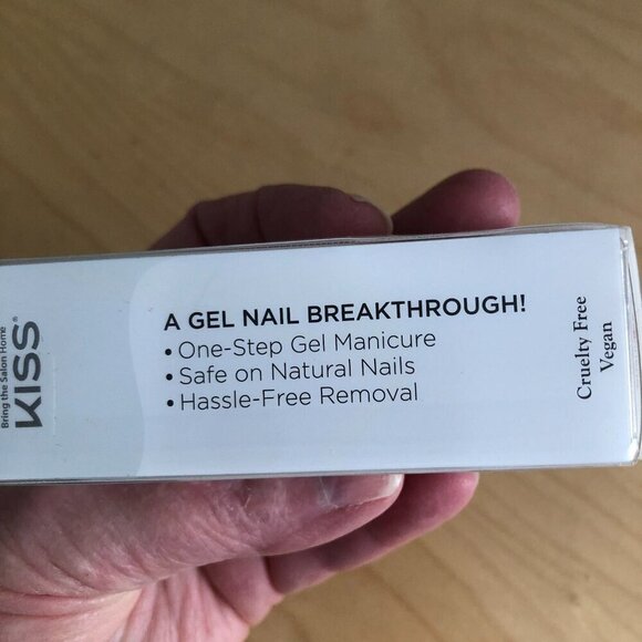 imPRESS KISS Color Short Squoval Press On Manicure Nails 019 Frosting White - Picture 7 of 7